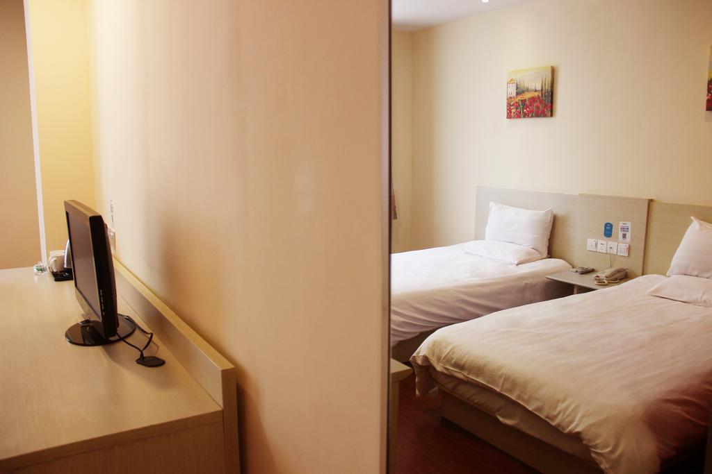 Hanting Express Shanghai Jinqiao Middle Yanggao Road Room photo